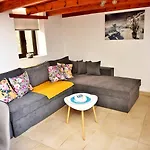 Ferenikis Luxury House Old Town